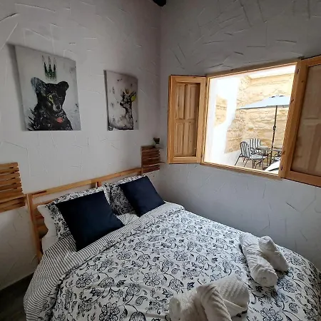 Apartamento La Zarzamora-patio Privado Jerez de la Frontera